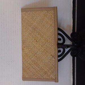 BalikBayan handcrafted women's Ticog wallet